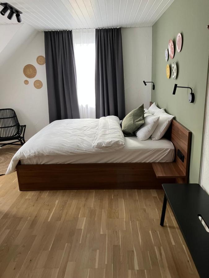 Two-Bedroom Apartment,1345540310:JPEG